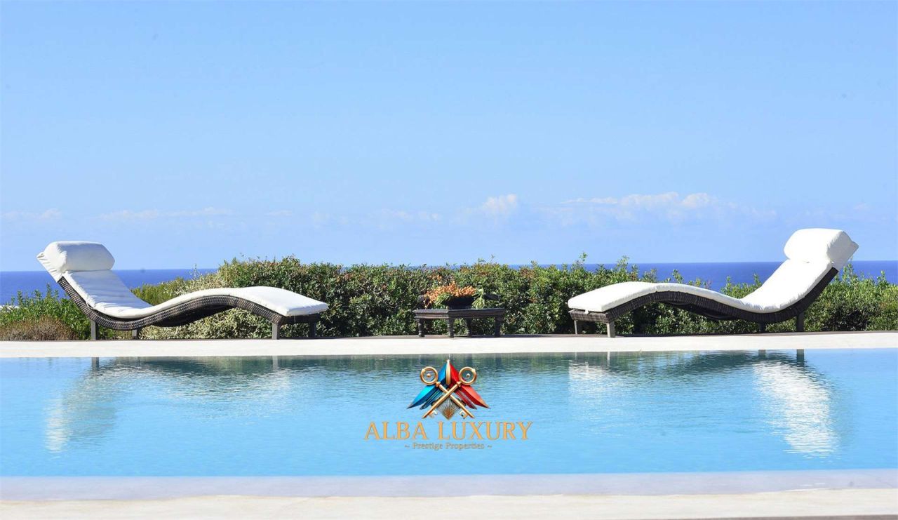 Villa en Pantelleria, Italia, 200 m² - imagen 1