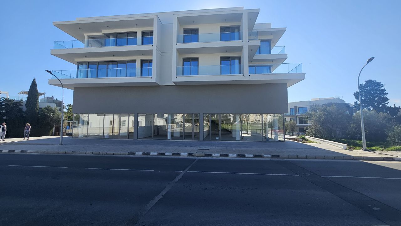 Gewerbeimmobilien in Paphos, Zypern, 139 m² - Foto 1