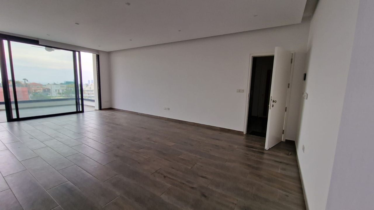 Flat in Limassol, Cyprus, 277 m² - picture 5