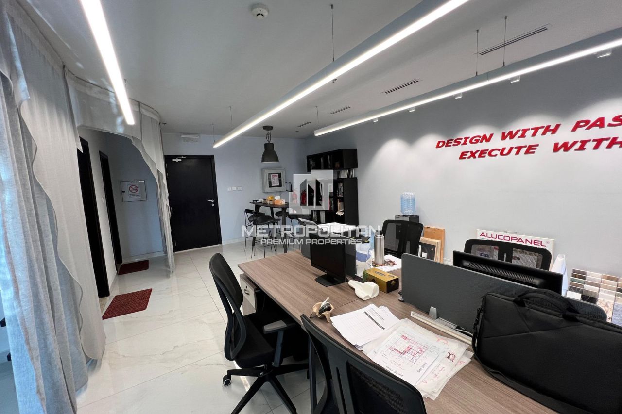 Büro in Dubai, VAE, 73 m² - Foto 1