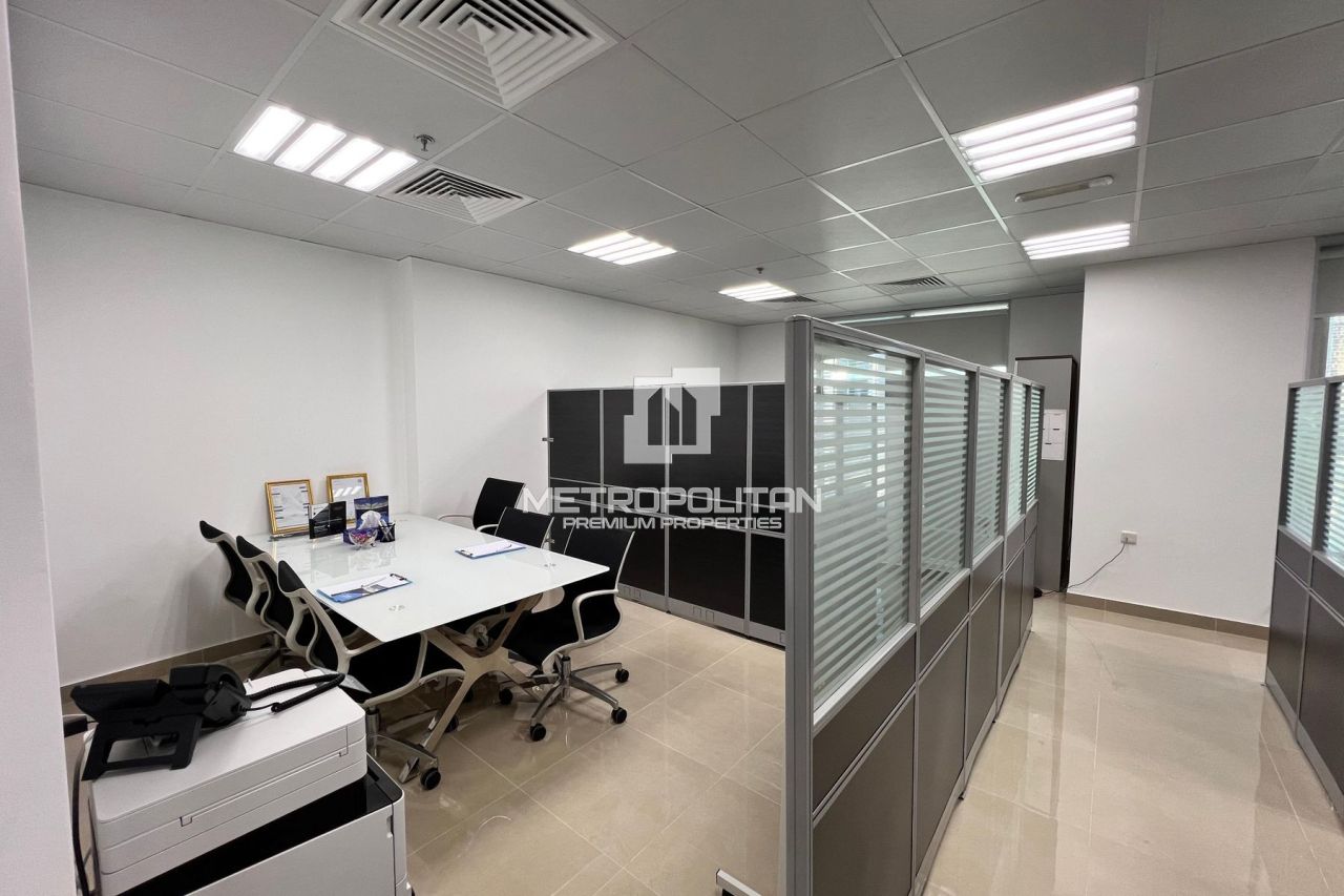 Büro in Dubai, VAE, 73 m² - Foto 1