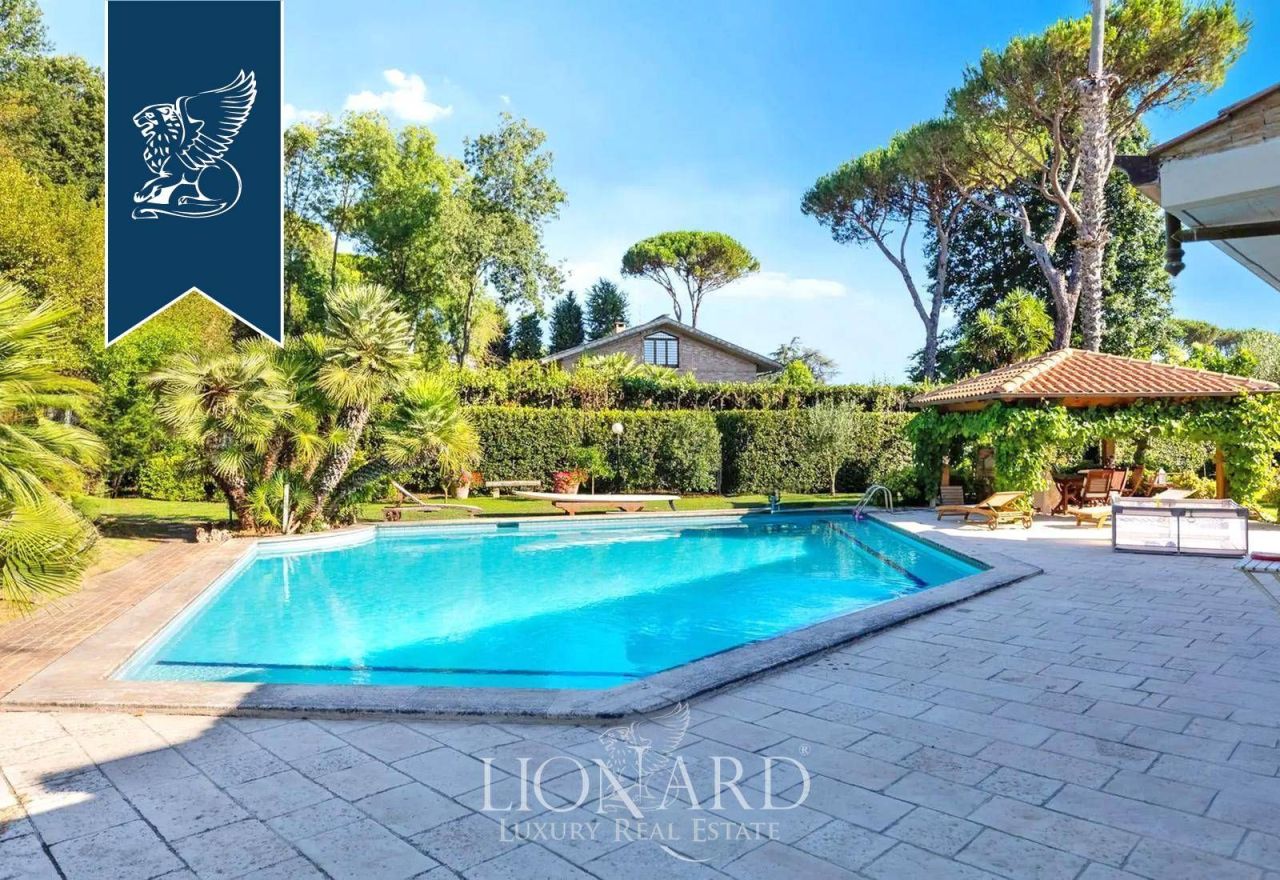 Villa en Roma, Italia, 500 m² - imagen 4