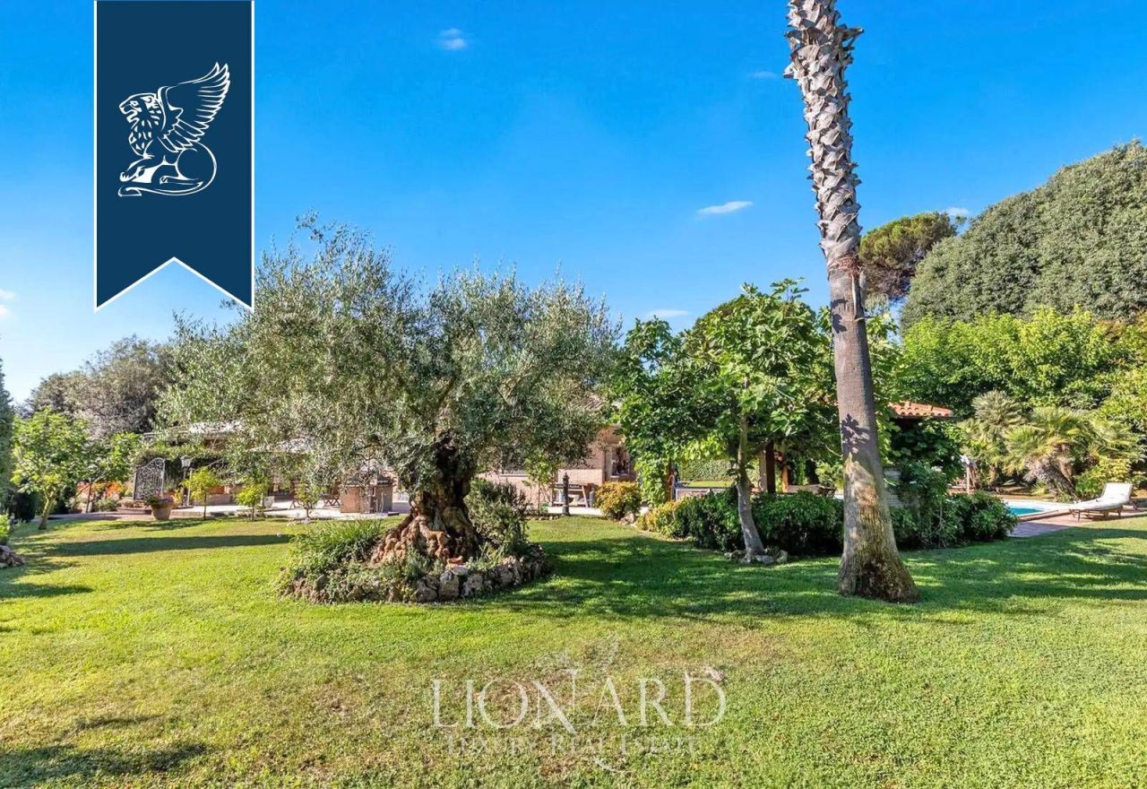Villa en Roma, Italia, 500 m² - imagen 6