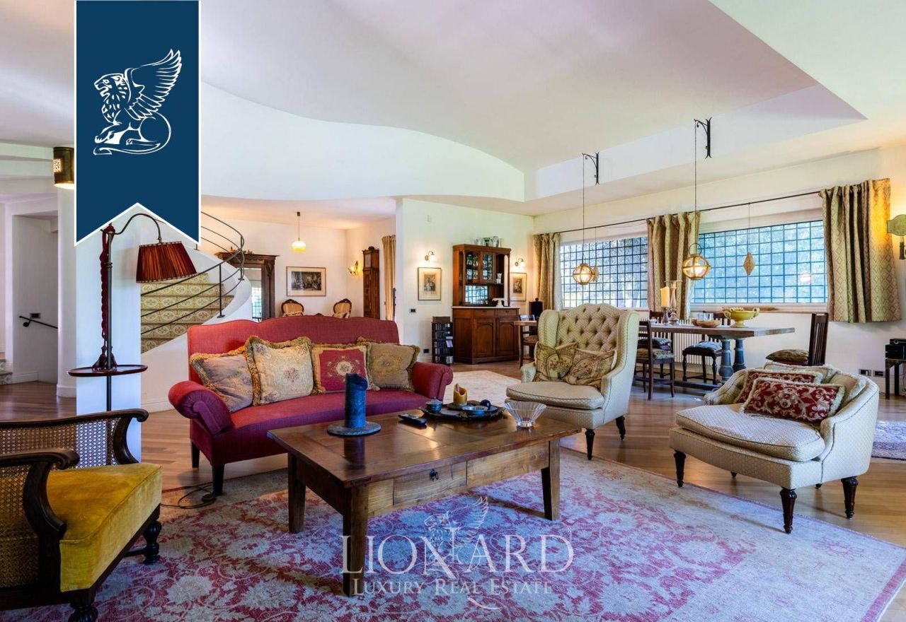 Villa en Roma, Italia, 500 m² - imagen 13