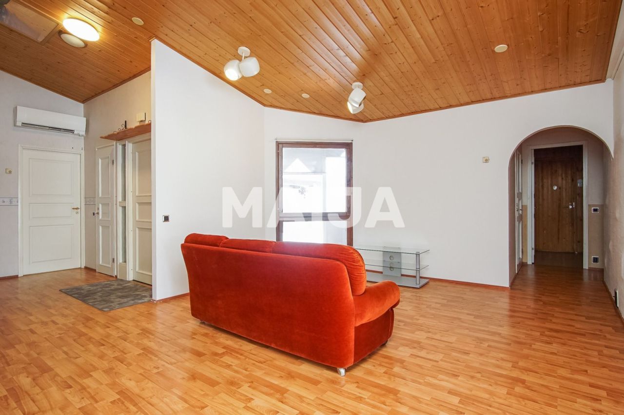 Maison Tornio, Finlande, 164 m² - image 7