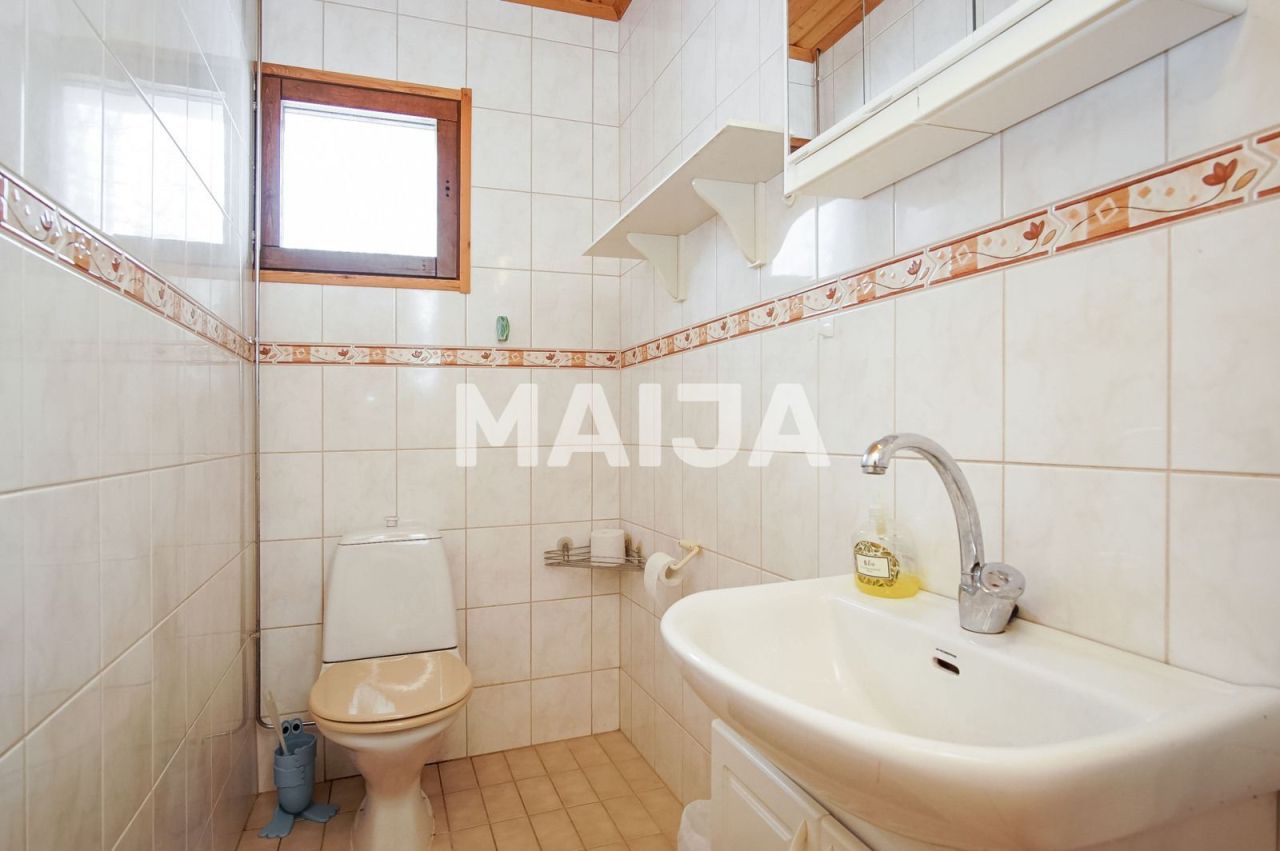 Maison Tornio, Finlande, 164 m² - image 8