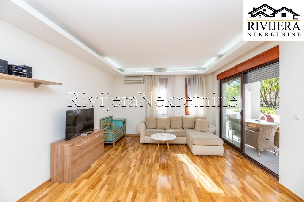 Appartement à Herceg-Novi, Monténégro, 80 m² - image 2