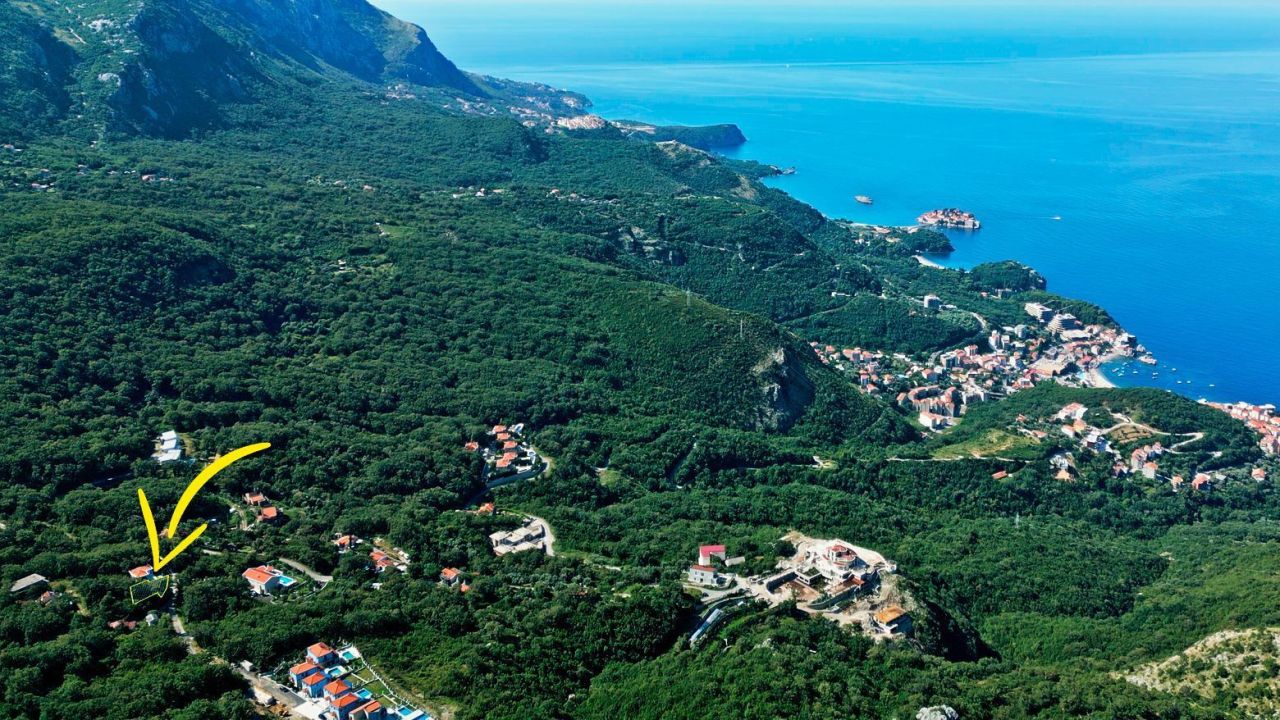 Land in Budva, Montenegro, 608 m² - picture 4