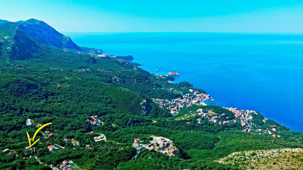 Land in Budva, Montenegro, 608 m² - picture 8
