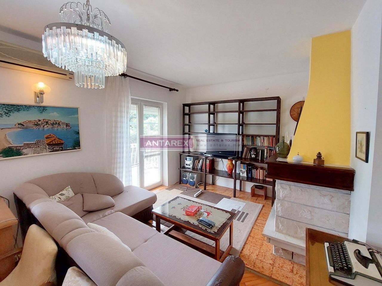 Villa in Bijela, Montenegro, 146 m² - picture 1