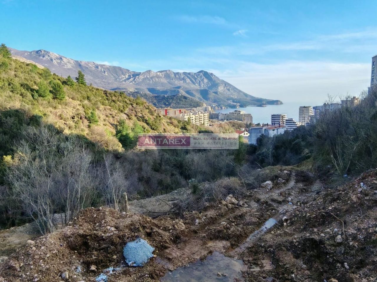 Apartment in Becici, Montenegro, 42 m² - picture 7