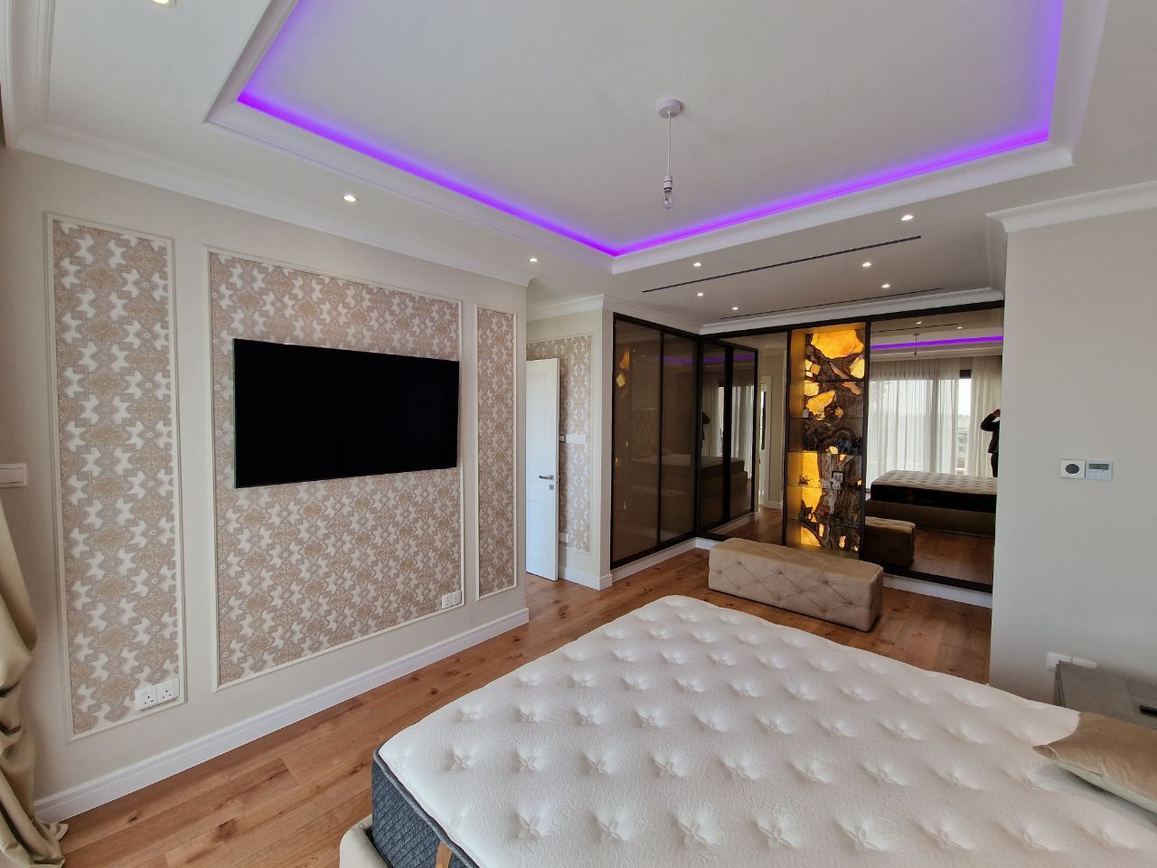 Flat in Germasogeia, Cyprus, 240 m² - picture 5