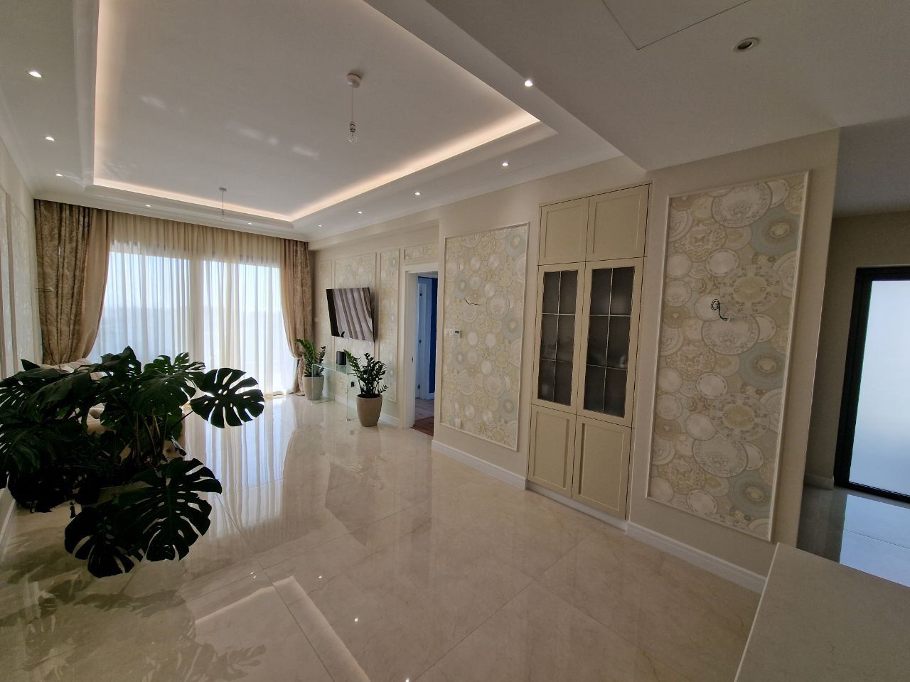 Flat in Germasogeia, Cyprus, 240 m² - picture 6