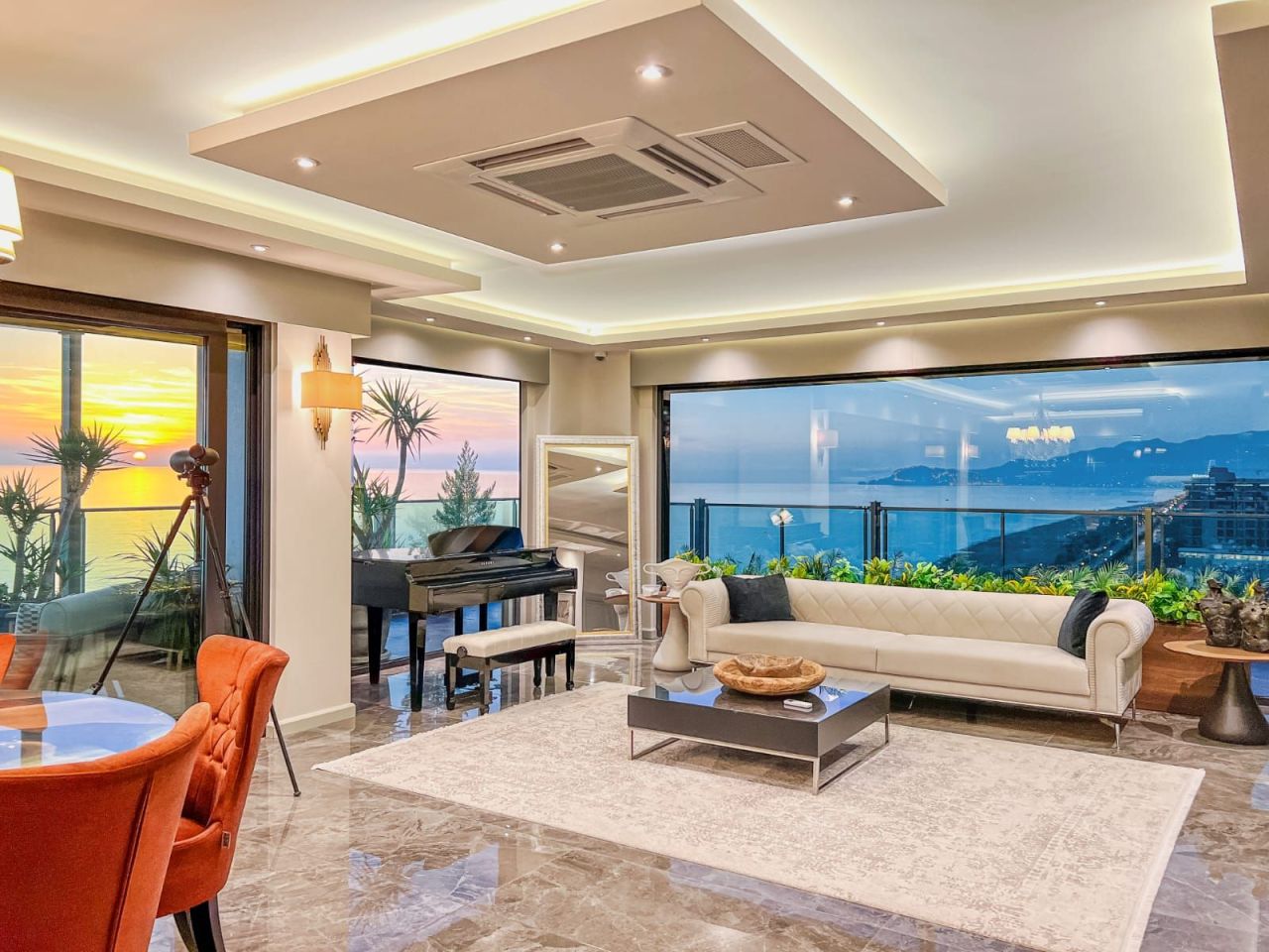 Penthouse in Alanya, Turkey, 527 m² - picture 1