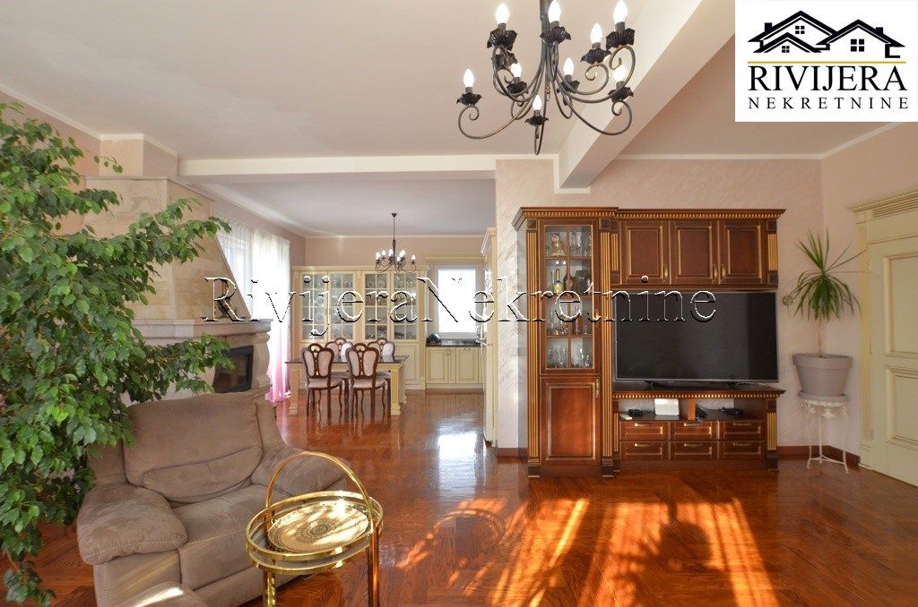 Casa a Herceg-Novi, Montenegro, 256 m² - foto 7