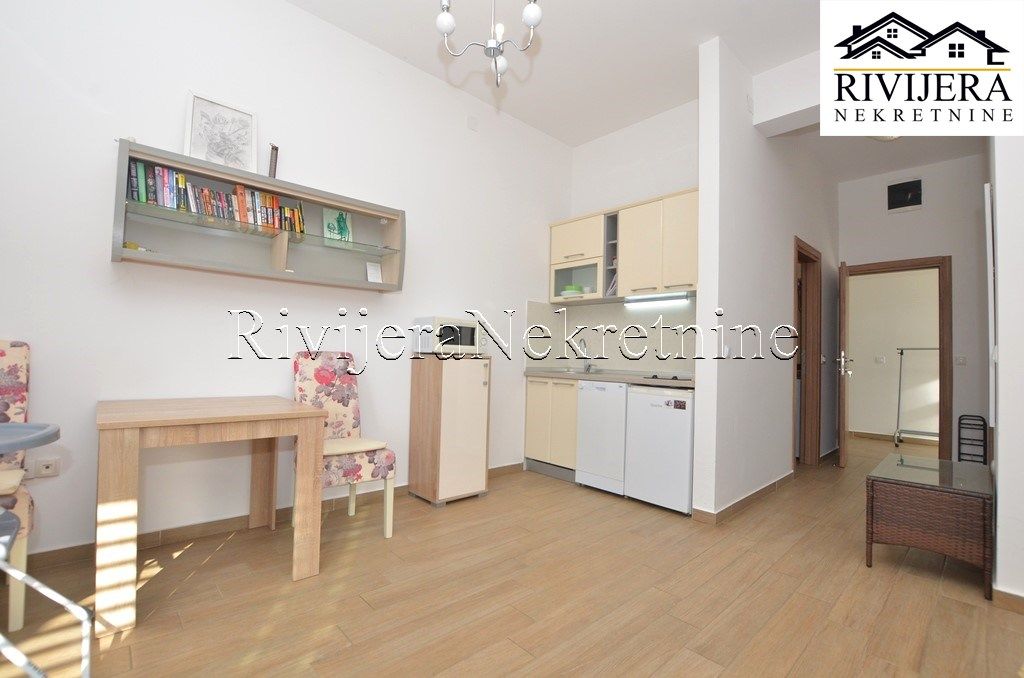 Casa a Herceg-Novi, Montenegro, 256 m² - foto 11