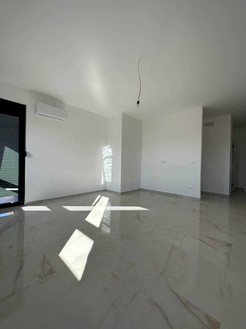 Appartement au Bar, Monténégro, 69 m² - image 1
