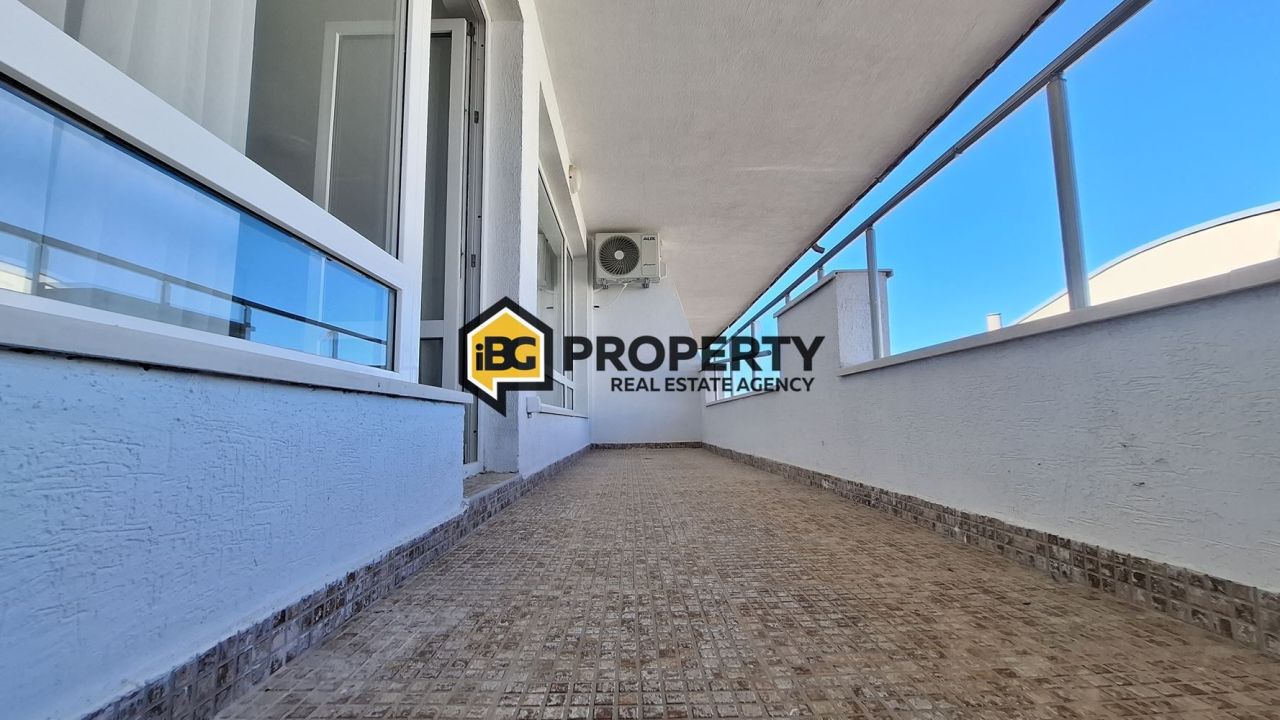 Appartement à Byala, Bulgarie, 70 m² - image 1