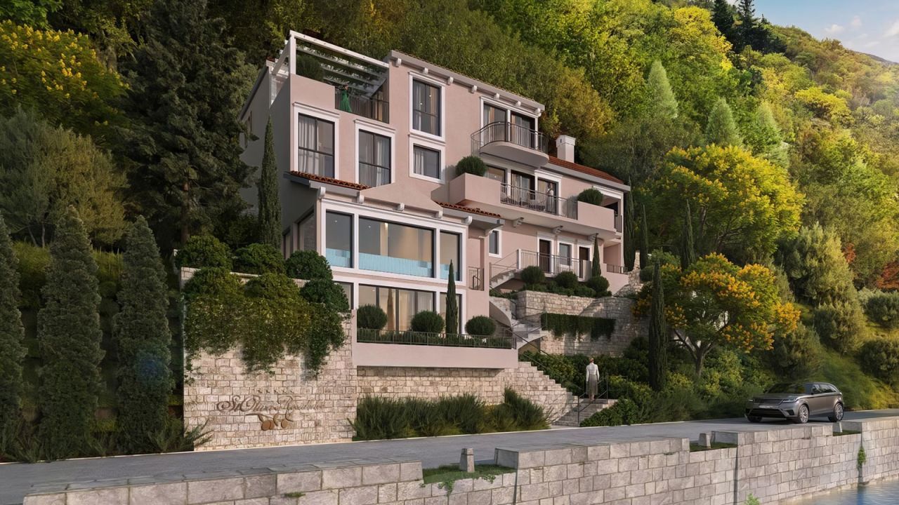 Villa in Kotor, Montenegro, 400 m² - picture 1
