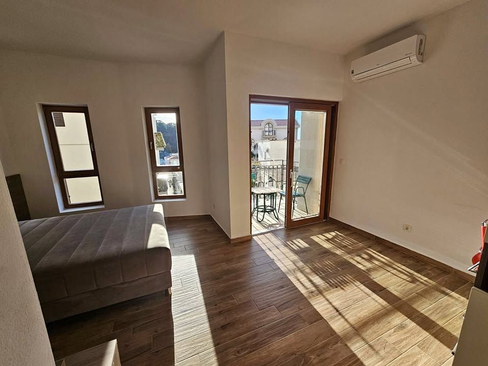 Appartamenti a Petrovac, Montenegro, 30 m² - foto 1