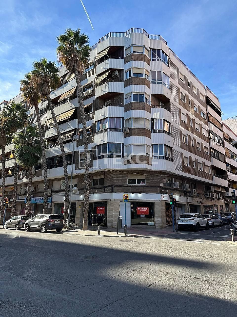 Shop in Alicante, Spain, 209 m² - picture 1