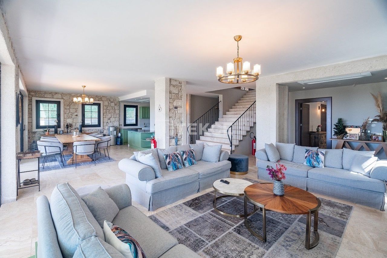 Villa in Cesme, Turkey, 400 m² - picture 18