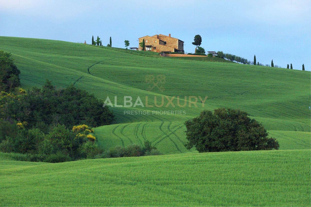 Appartement à Sarteano, Italie, 550 m² - image 1