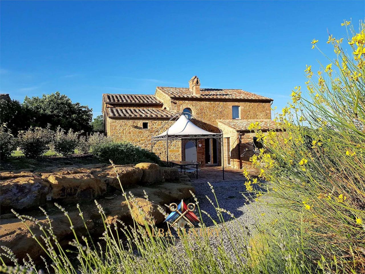 Villa à Torrita di Siena, Italie, 320 m² - image 13