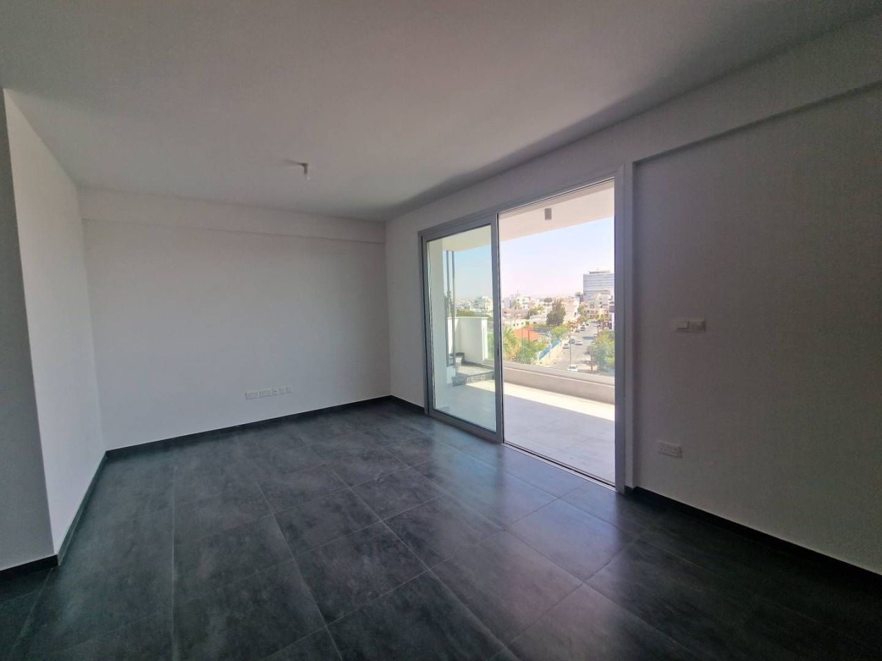Appartamento a Larnaca, Cipro, 141 m² - foto 2
