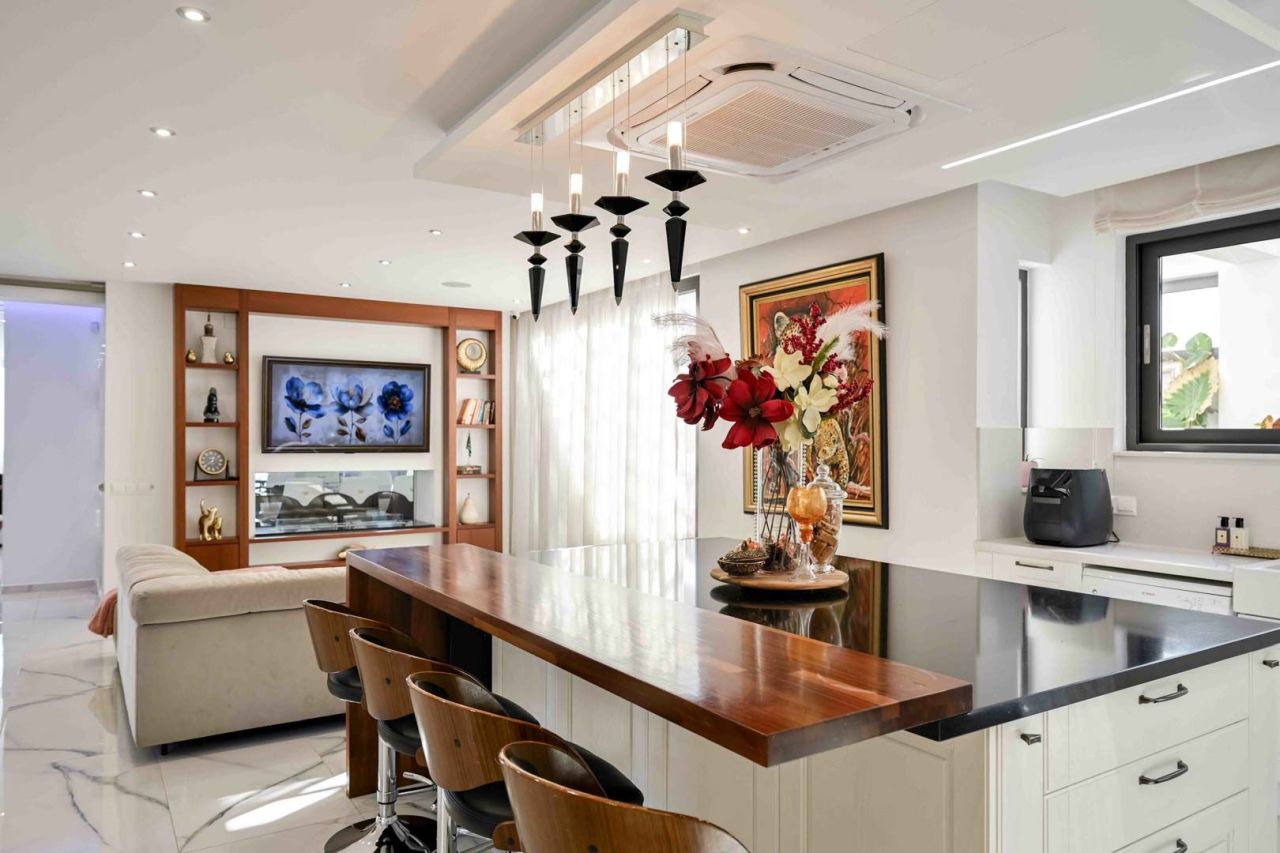 Haus in Larnaka, Zypern, 650 m² - Foto 11