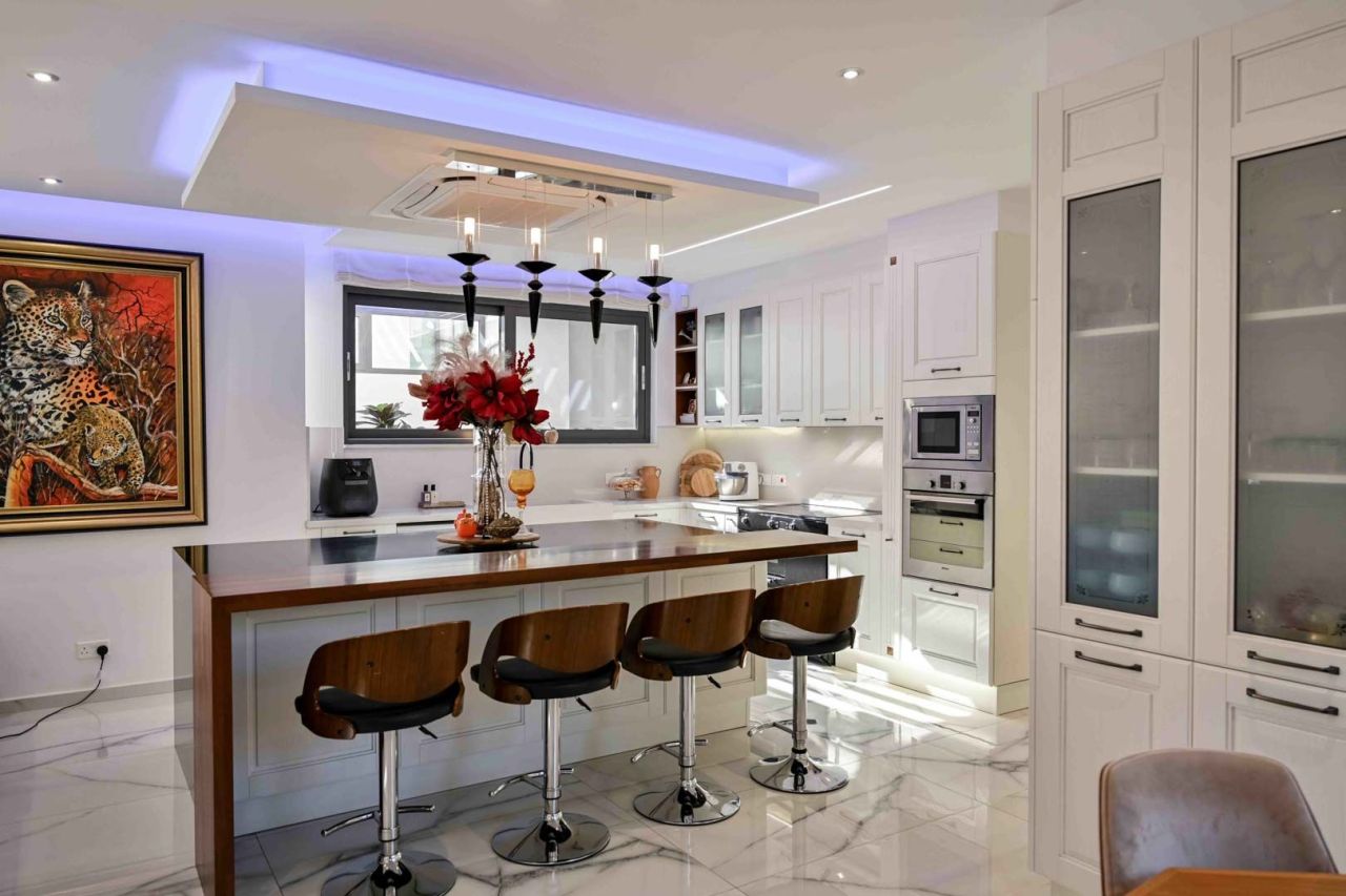 Haus in Larnaka, Zypern, 650 m² - Foto 19