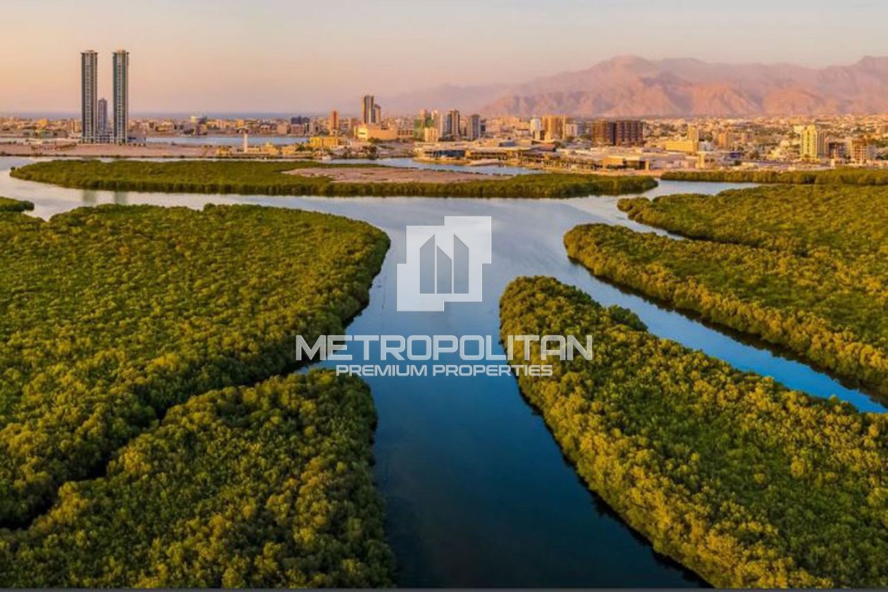 Apartment in Ras al-Khaimah, UAE, 100 m² - picture 1