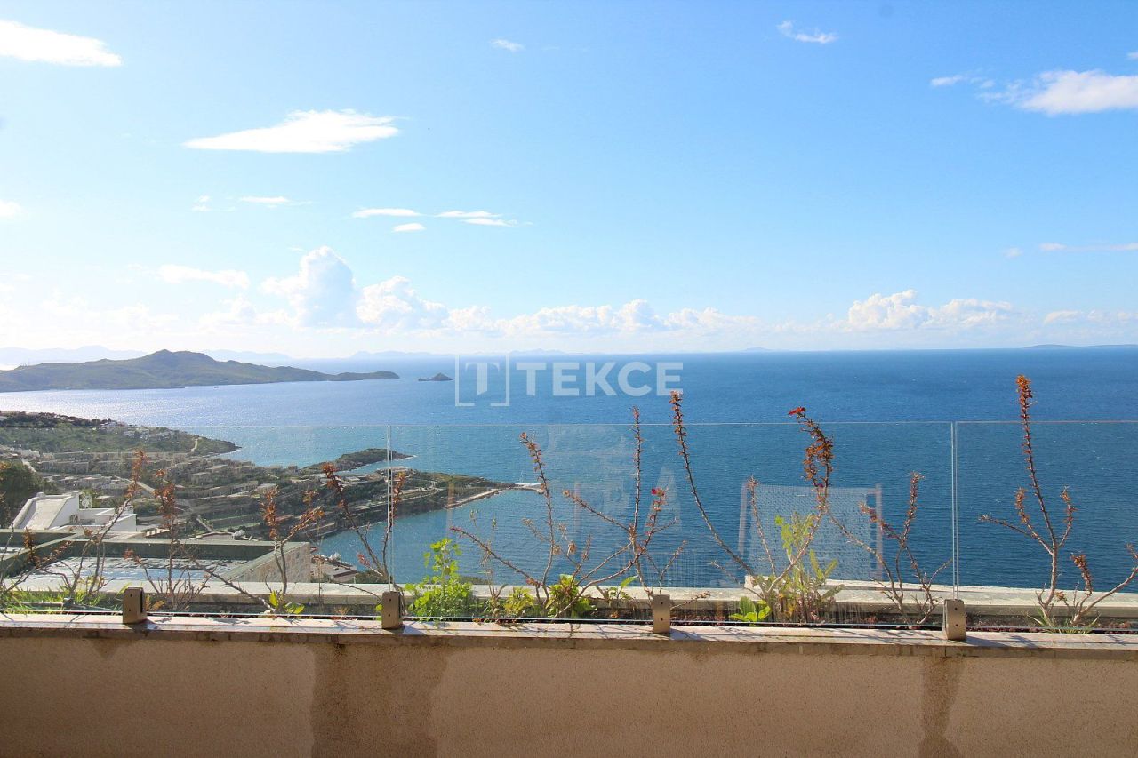 Villa à Bodrum, Turquie, 218 m² - image 1