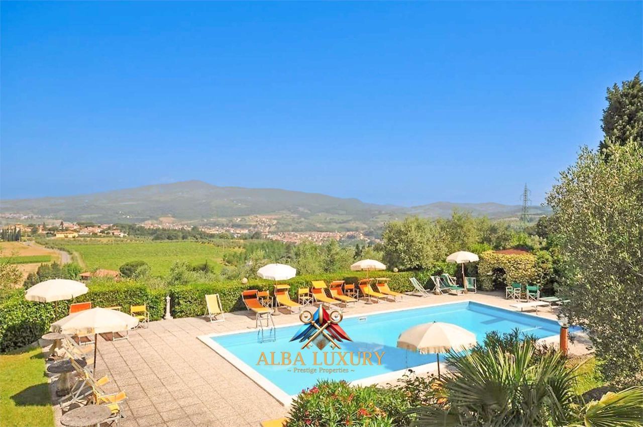 Villa via del chiesino, Italy, 1 078 m² - picture 1
