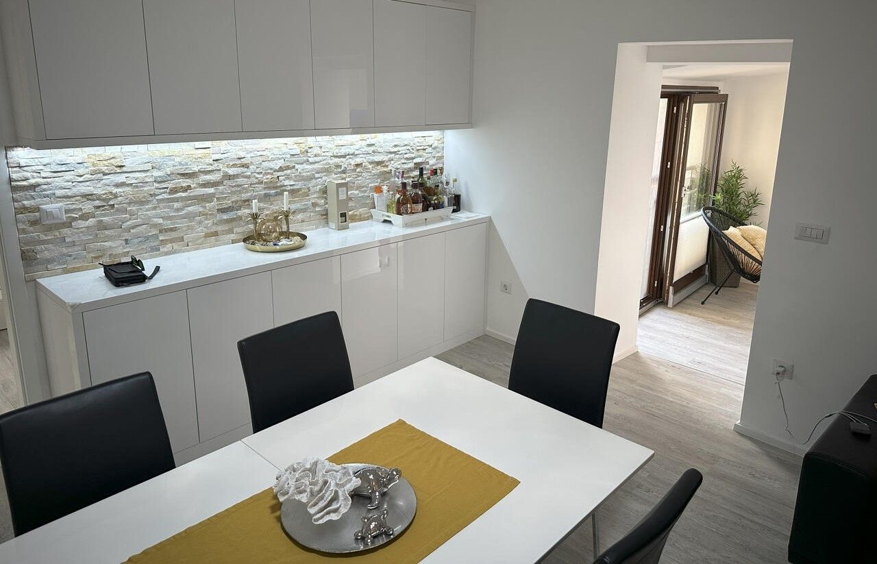 Piso en Poreč, Croacia, 113 m² - imagen 1