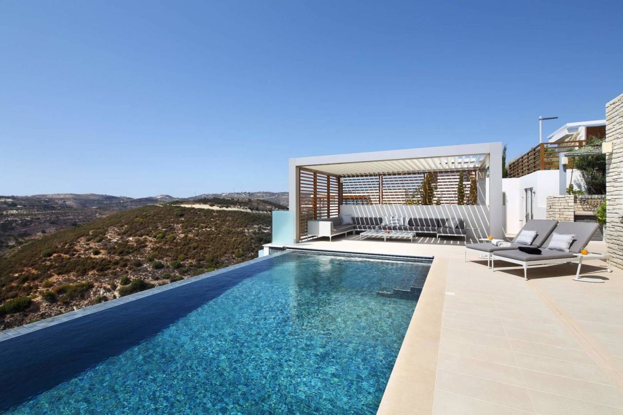 House in Tsada, Cyprus, 240 m² - picture 1