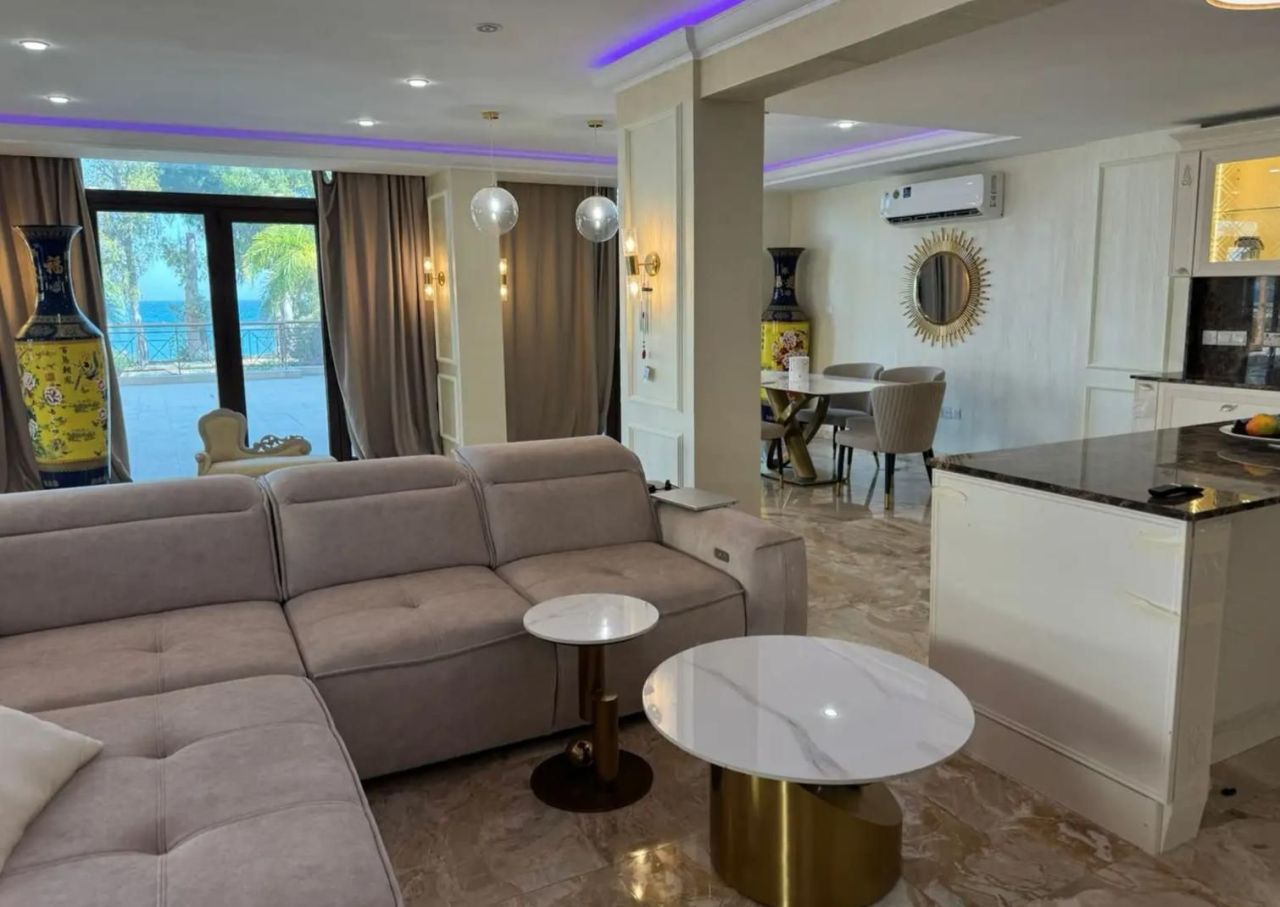 Appartement à Germasogeia, Chypre, 600 m² - image 2