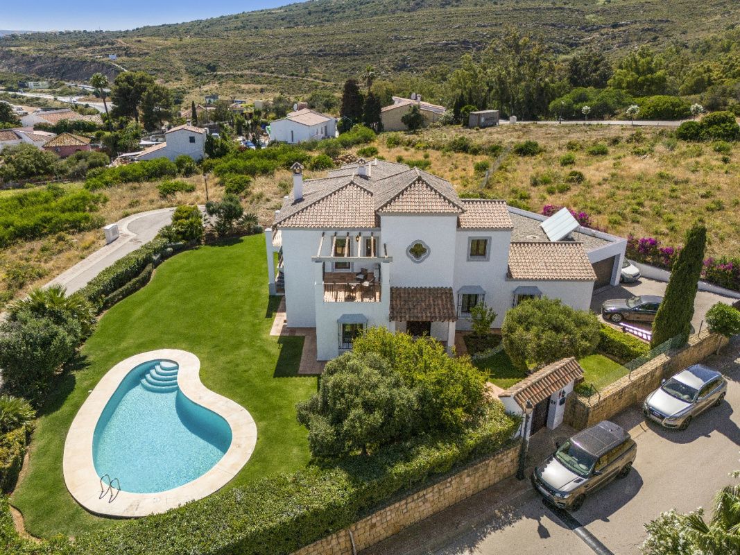 House on Costa del Sol, Spain, 390 m² - picture 1