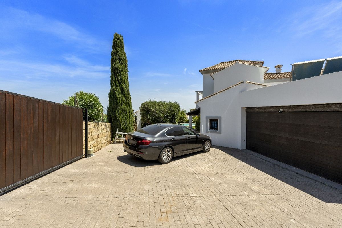 Casa en la Costa del Sol, España, 390 m² - imagen 7