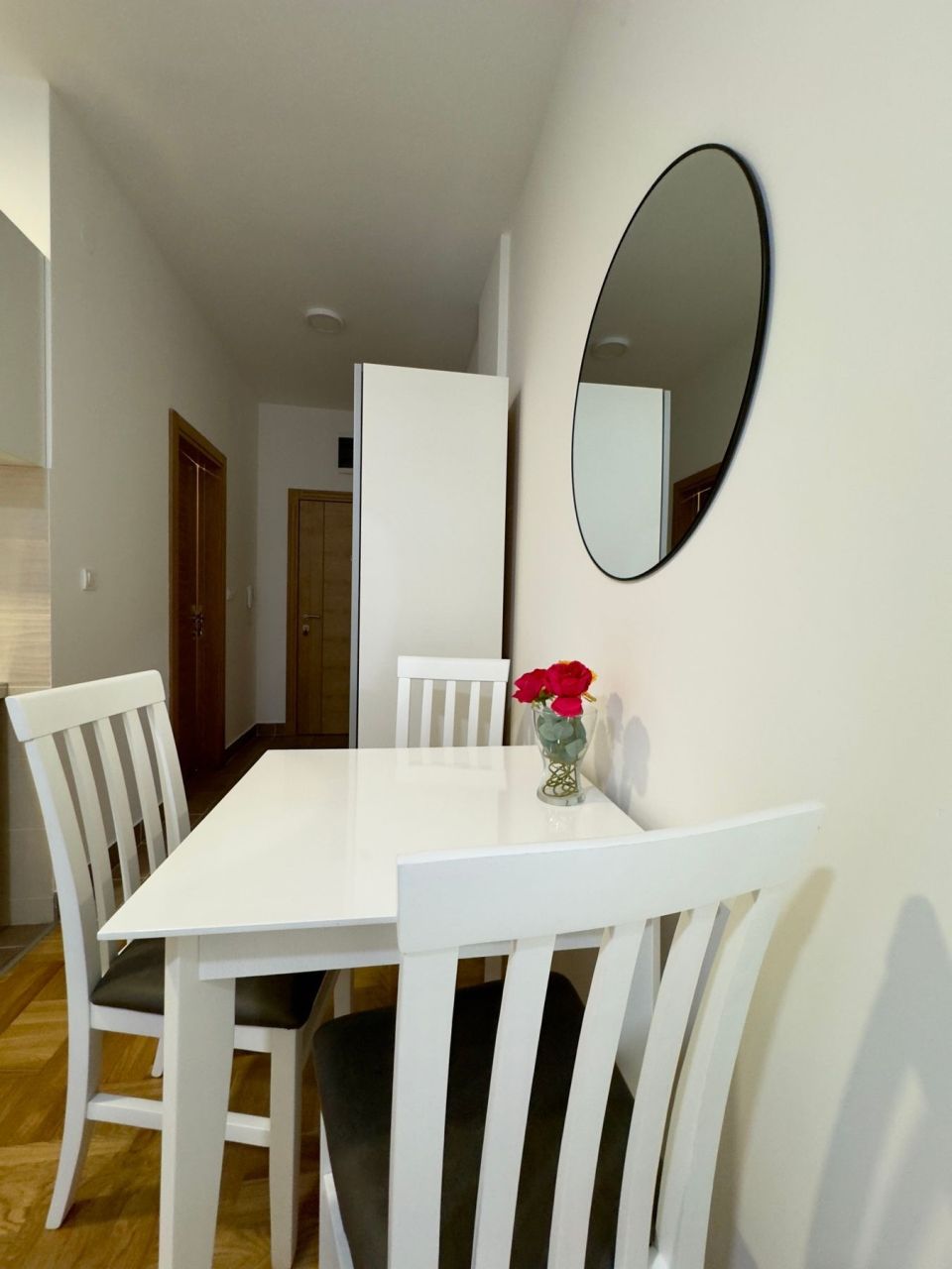 Estudio en Tivat, Montenegro, 26 m² - imagen 9