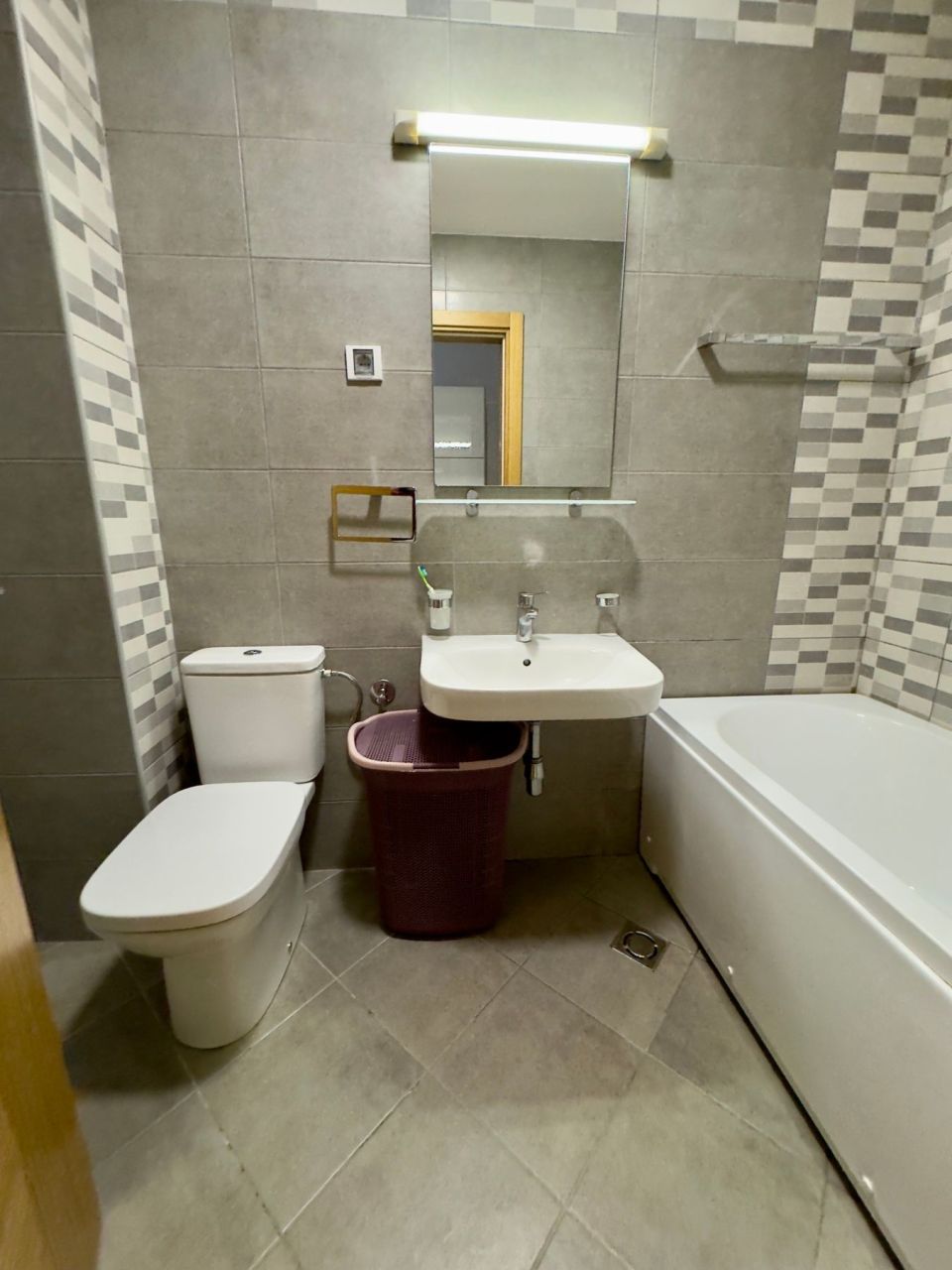 Estudio en Tivat, Montenegro, 26 m² - imagen 11