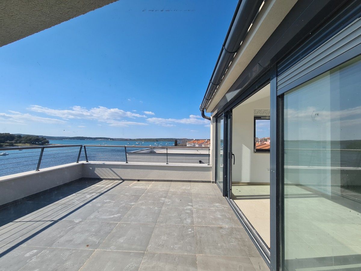 Flat in Medulin, Croatia, 133 m² - picture 2