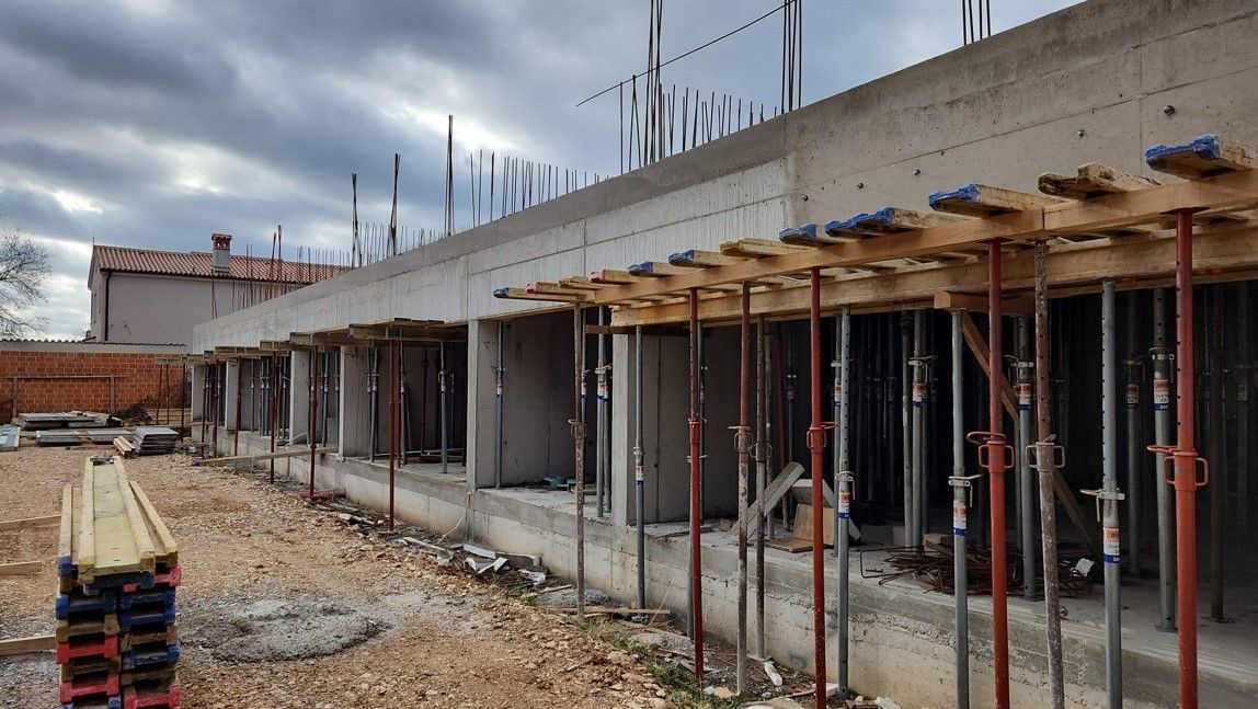 Piso en Pula, Croacia, 56.42 m² - imagen 18