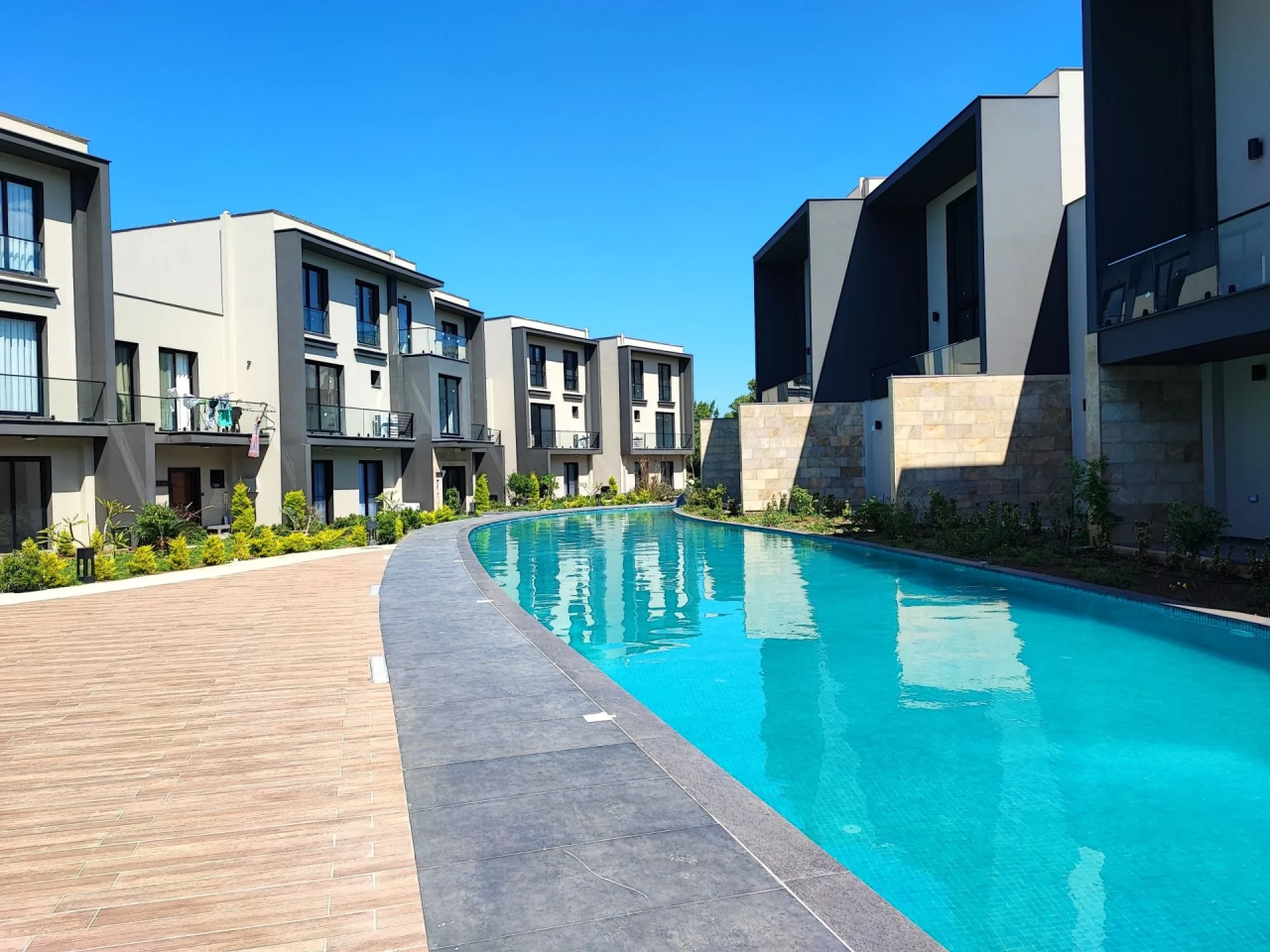 Apartment in Kyrenia, Cyprus, 85 m² - picture 4