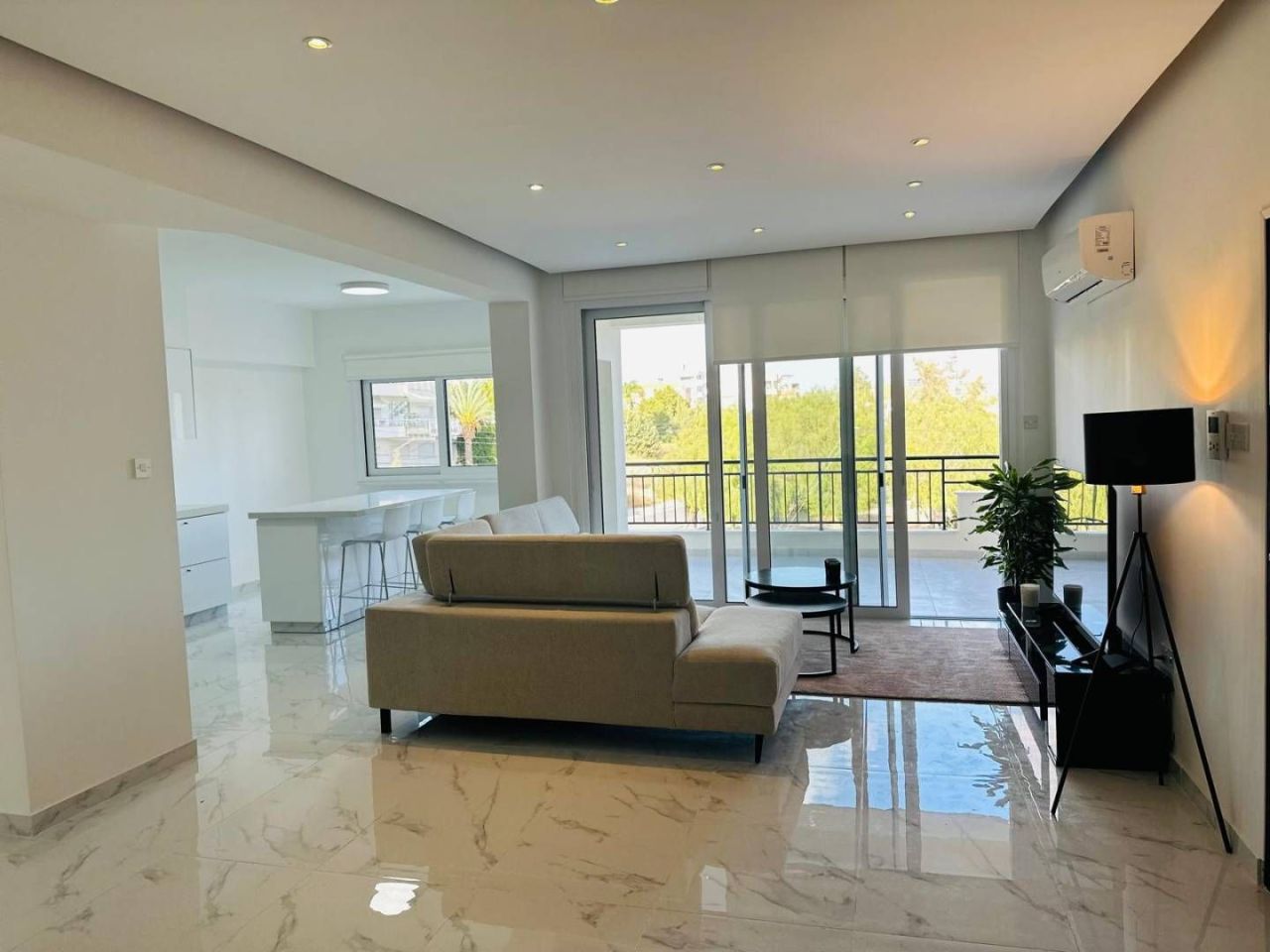 Flat in Limassol, Cyprus, 153 m² - picture 6