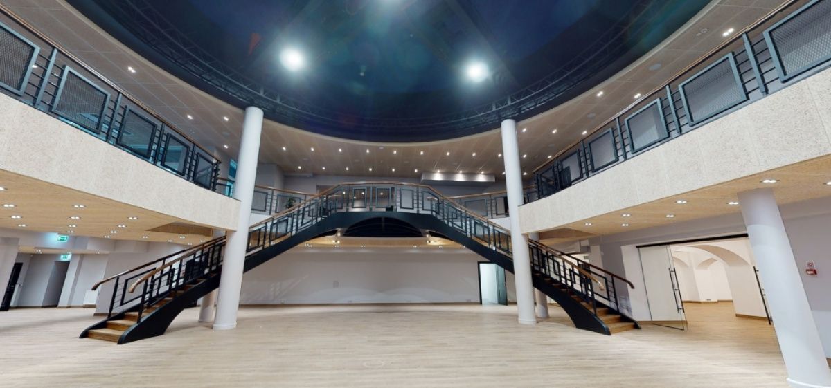 Propiedad comercial en Riga, Letonia, 2 094 m² - imagen 1