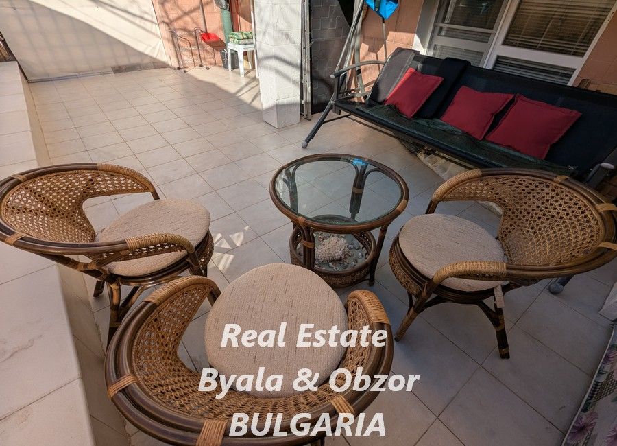 Appartement à Byala, Bulgarie, 55 m² - image 1