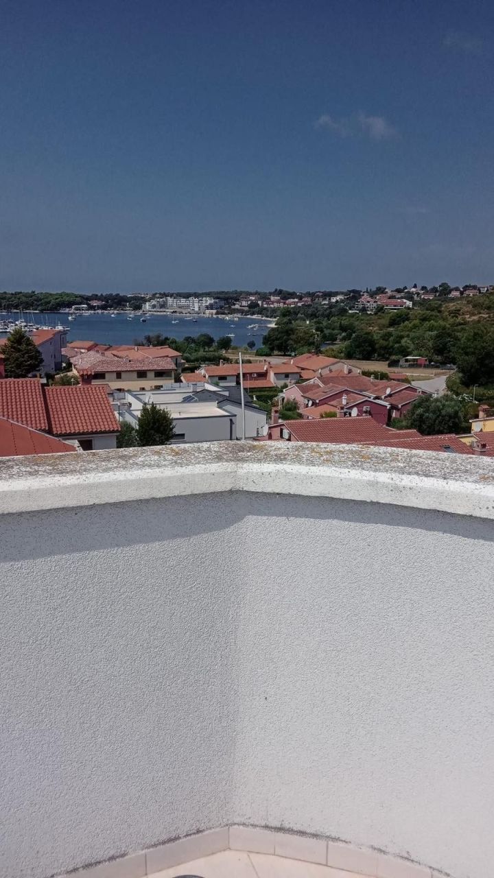 Casa Istria, Banjole, Croacia, 220 m² - imagen 1