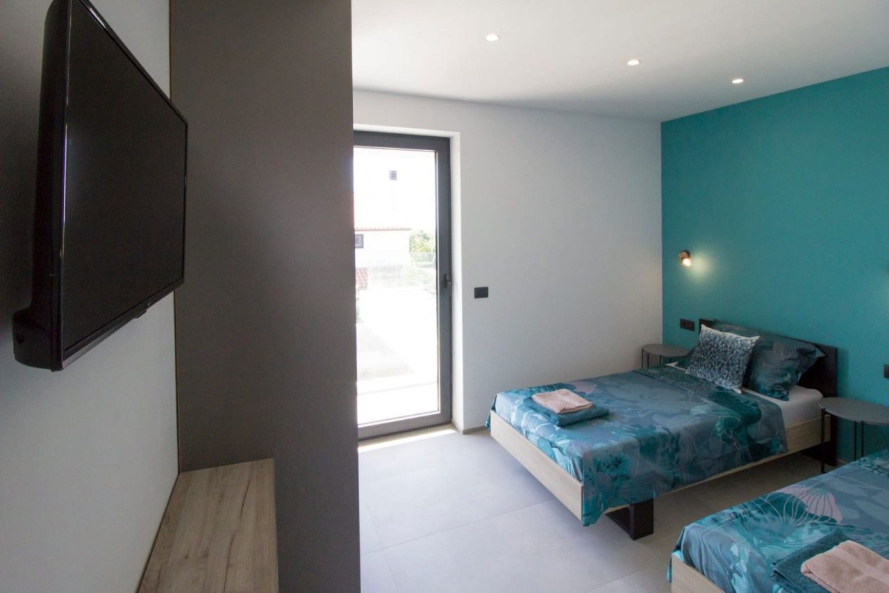 Maison à Peroj, Croatie, 282.89 m² - image 8