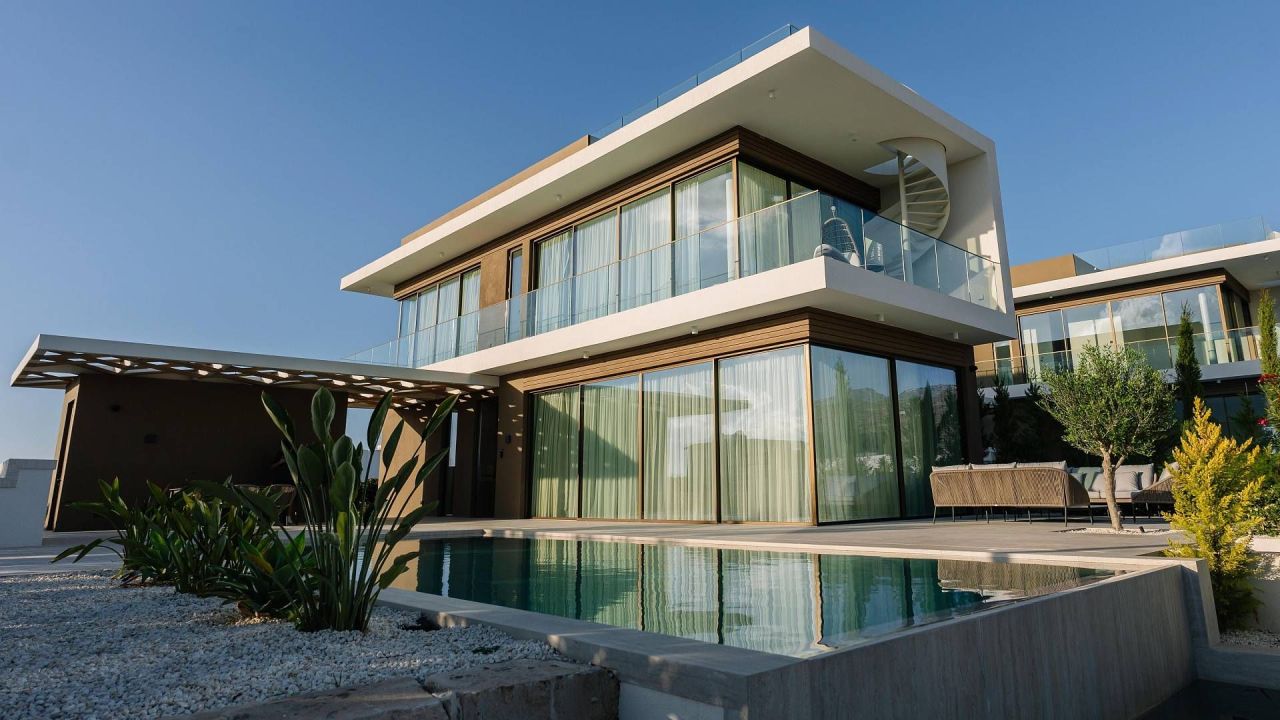 Casa en Peyia, Chipre, 547 m² - imagen 2